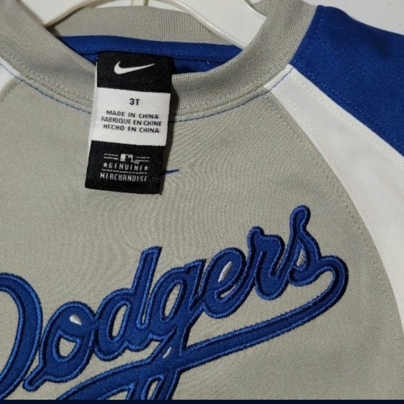 Sold OutLOS ANGELES DODGERS NIKE HIGH QUALITY SLEEVELESS SHIRT AND SHORT SET 2T - Picture 6 of 8